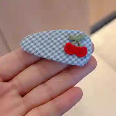 希铃 可爱甜美 百搭樱桃小熊格子 发夹 女款