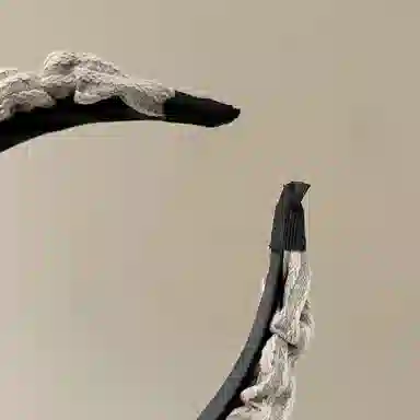 希铃 高级感复古百搭气质条纹褶皱 布艺 发箍 女款