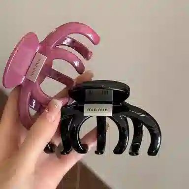 希铃 法式高级感盘发精致鲨鱼 亚克力 发夹 女款