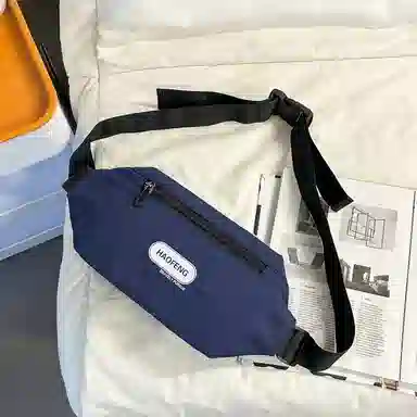 小猪班纳 轻便斜挎包潮牌日系简约 尼龙 胸包 常规 男女同款情侣款 多色