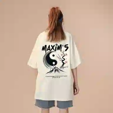 maxim's de paris logoT