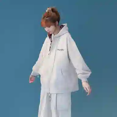 maxim's de paris logo