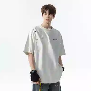 maxim's de paris logoT