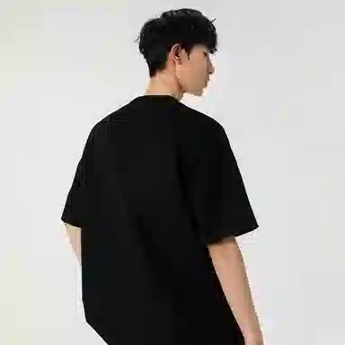 maxim's de paris logoT