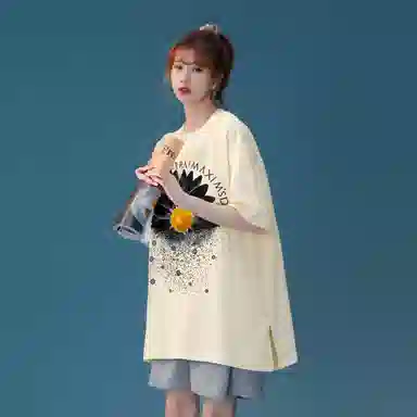 maxim's de paris 260GlogoT