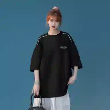 maxim's de paris LogoT