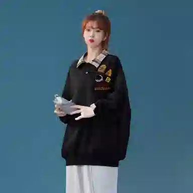 maxim's de paris Logo