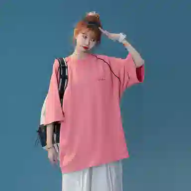 maxim's de paris logoT