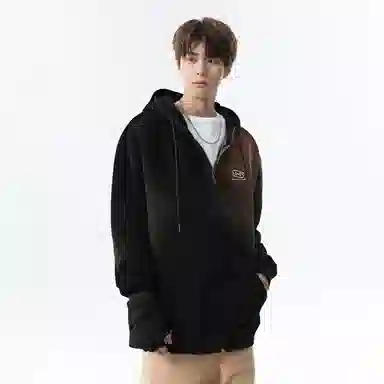 maxim's de paris logo