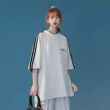 maxim's de paris 260g logoT