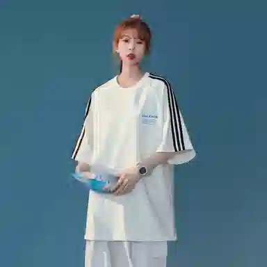 maxim's de paris 260g logoT