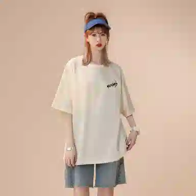 maxim's de paris logoT