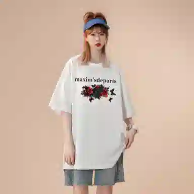 maxim's de paris 260GLogoT