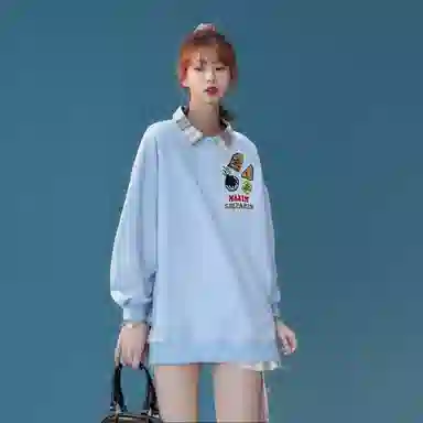 maxim's de paris Logo