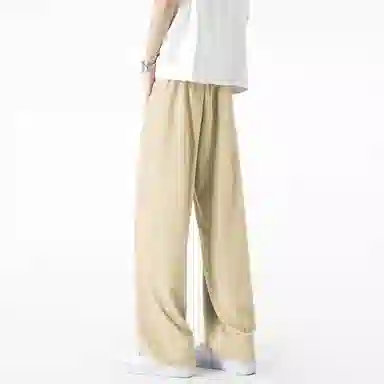 maxim's de paris logo