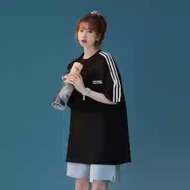 maxim's de paris 260g logoT