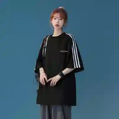 maxim's de paris 260g logoT