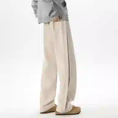 maxim's de paris Logo