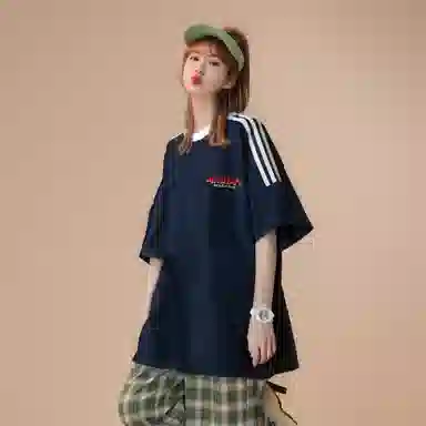 maxim's de paris LOGOT