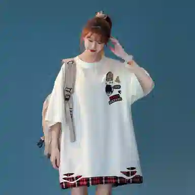 maxim's de paris LogoT