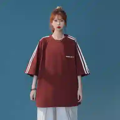 maxim's de paris logoT