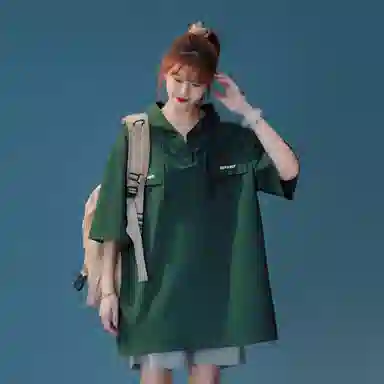 maxim's de paris logoT