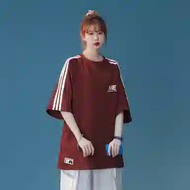 maxim's de paris logoT