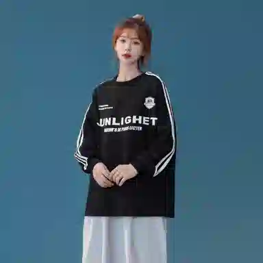 maxim's de paris logoT