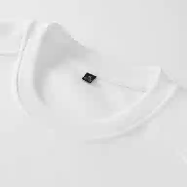 maxim's de paris logoT