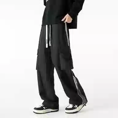 maxim's de paris logo