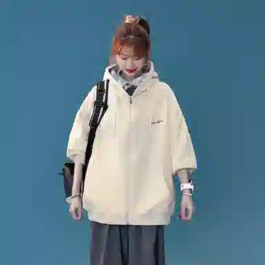 maxim's de paris logo