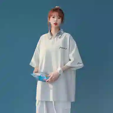 maxim's de paris logoPOLOT