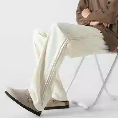 maxim's de paris logo