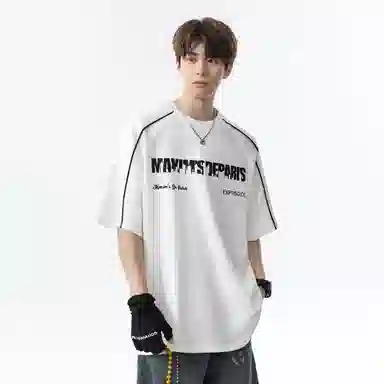 maxim's de paris logoT