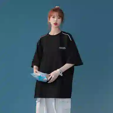 maxim's de paris LogoT