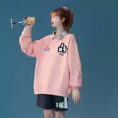 maxim's de paris Logo