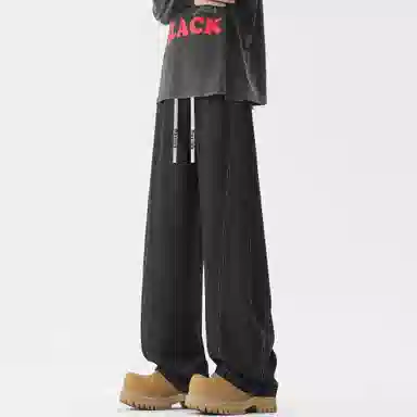 maxim's de paris vibe