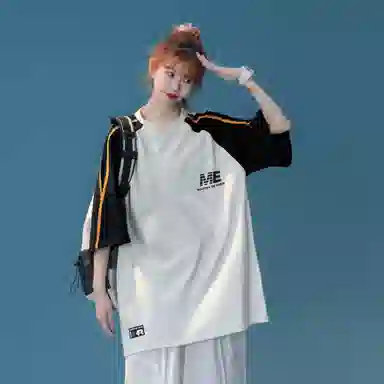 maxim's de paris LOGOT