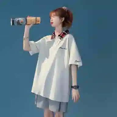 maxim's de paris logoPOLOT