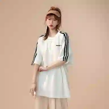 maxim's de paris Summer dopamine LogoT