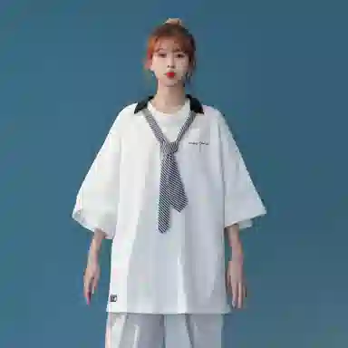 maxim's de paris LogoT