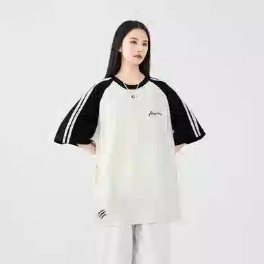 maxim's de paris inslogoT