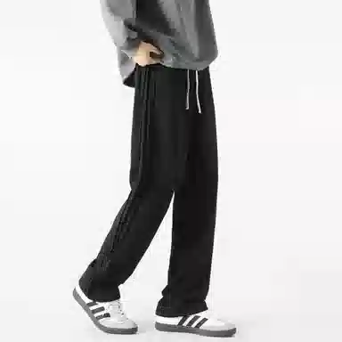 maxim's de paris logo