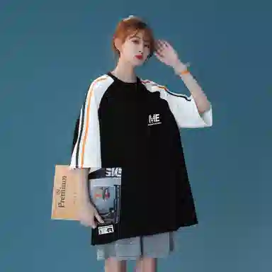 maxim's de paris LOGOT