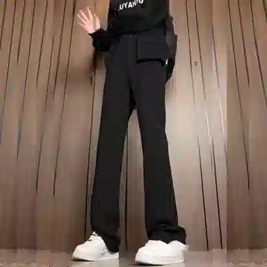 maxim's de paris vibe