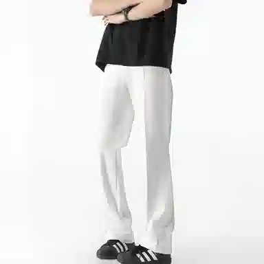 maxim's de paris cleanfitlogovibe