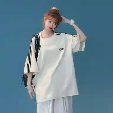 maxim's de paris 260g logoT