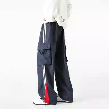 maxim's de paris logo