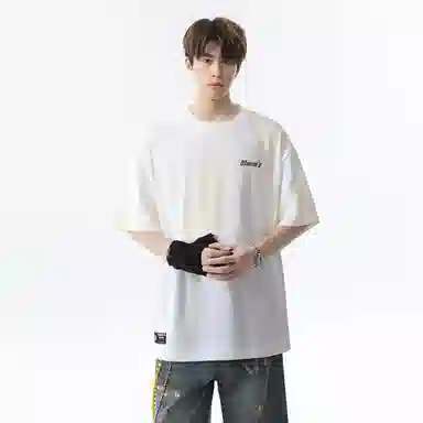 maxim's de paris LogoT