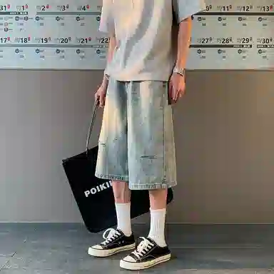 M JEANS STUDIOS 7